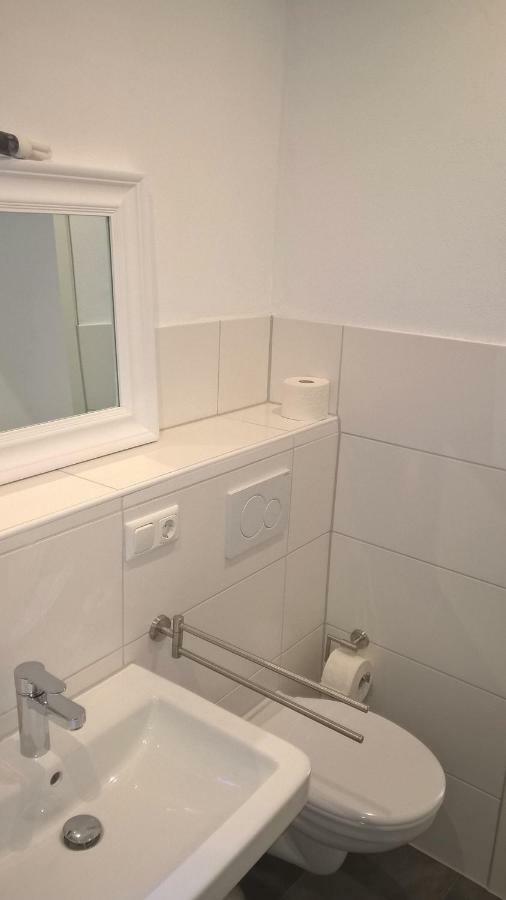 Ferienwohnung Mosel Ausblick Zell Exterior foto