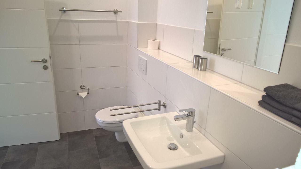 Ferienwohnung Mosel Ausblick Zell Exterior foto